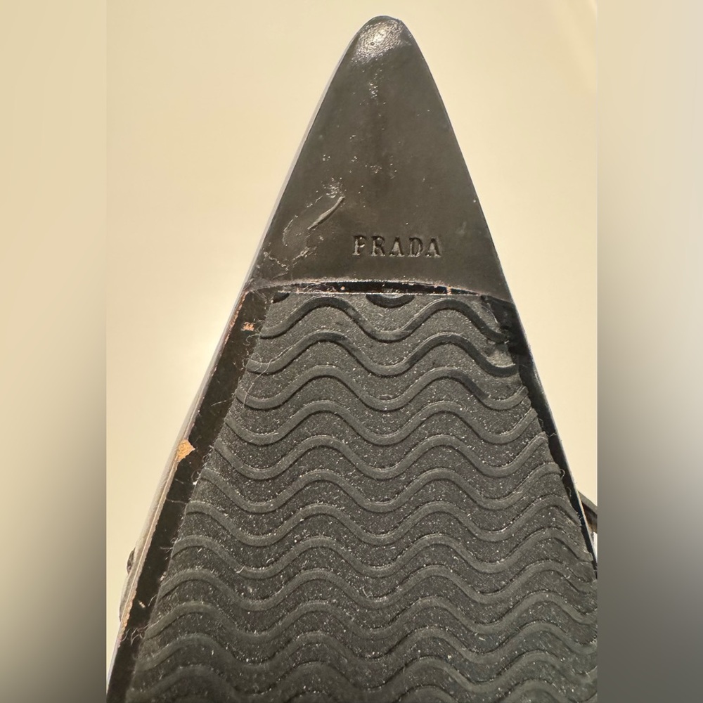 Prada Women's Two-Tone Black and Tan Heels - Picture 7 of 7